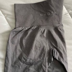 nvgtn contour seamless shorts